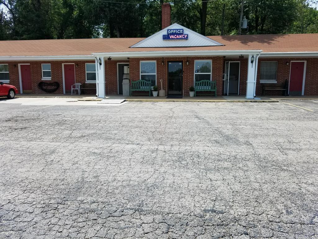 West Plains Motel Экстерьер фото