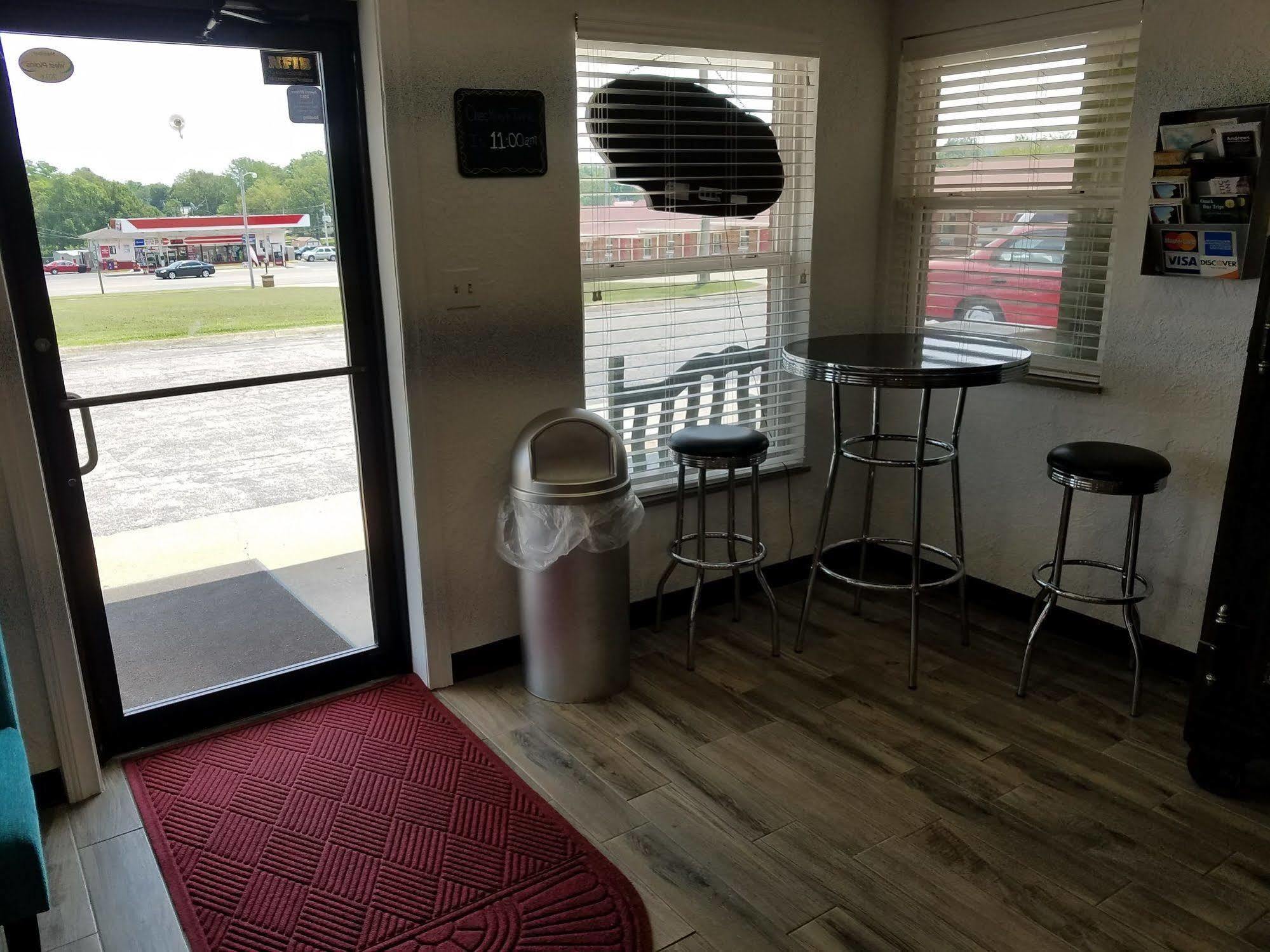 West Plains Motel Экстерьер фото