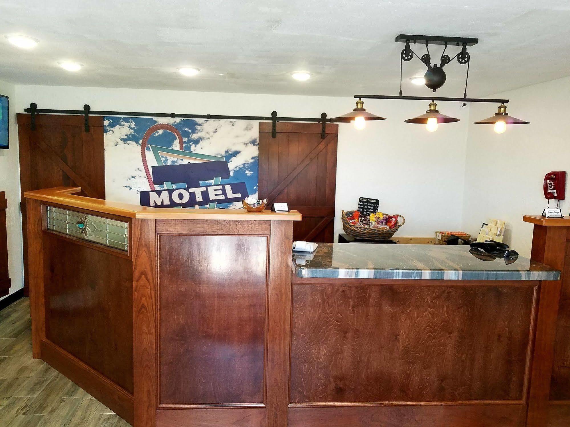 West Plains Motel Экстерьер фото