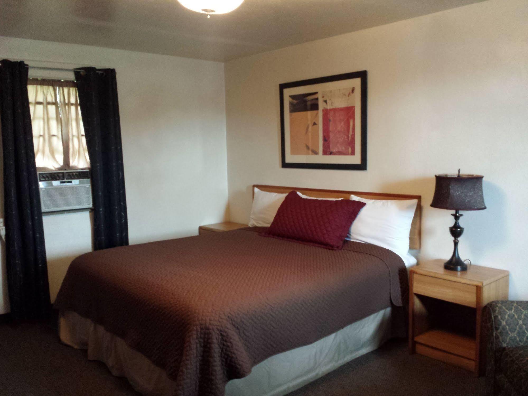 West Plains Motel Экстерьер фото
